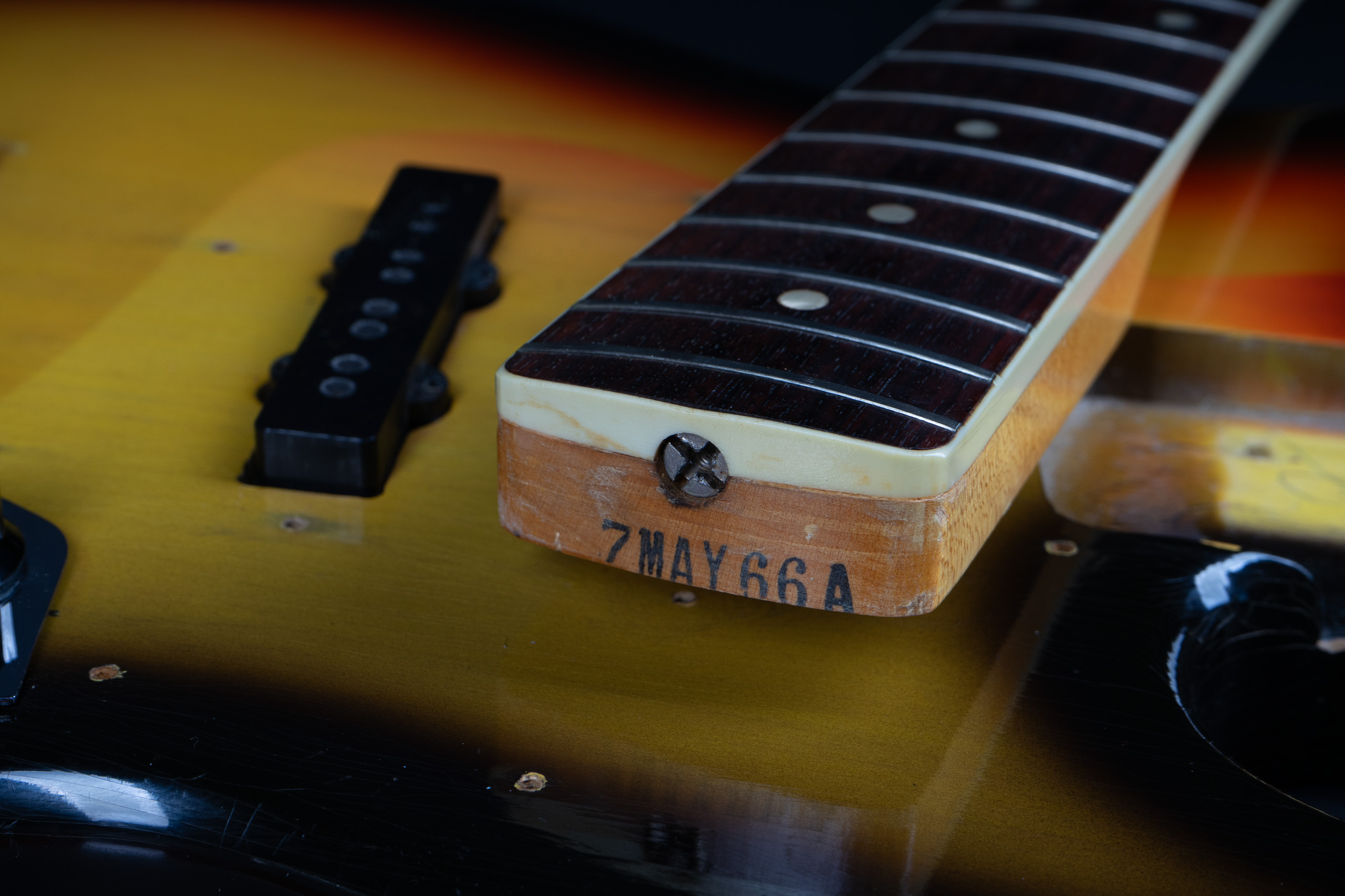 1966 Fender Jazz Bass – Sunburst