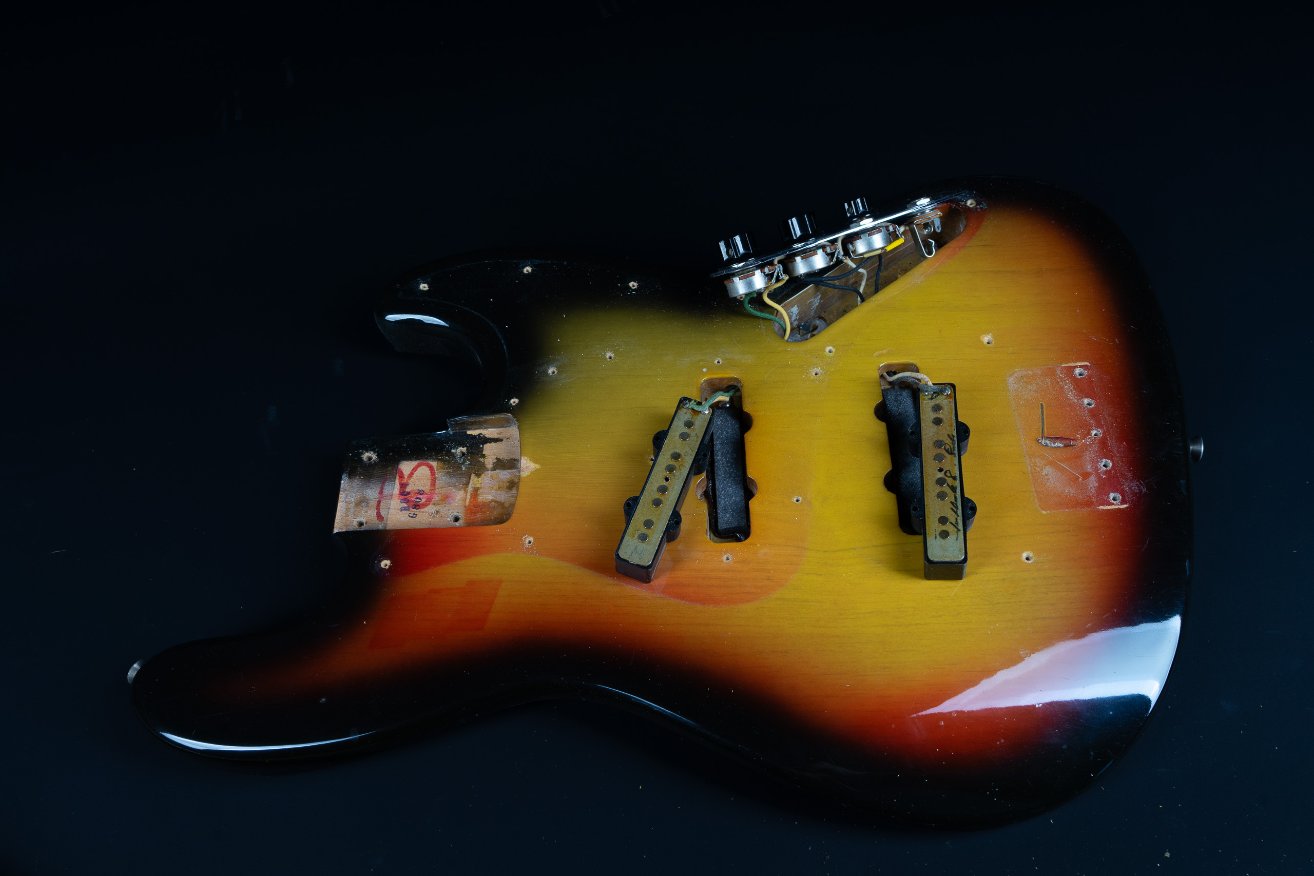 1968 Fender Jazz Bass – Sunburst
