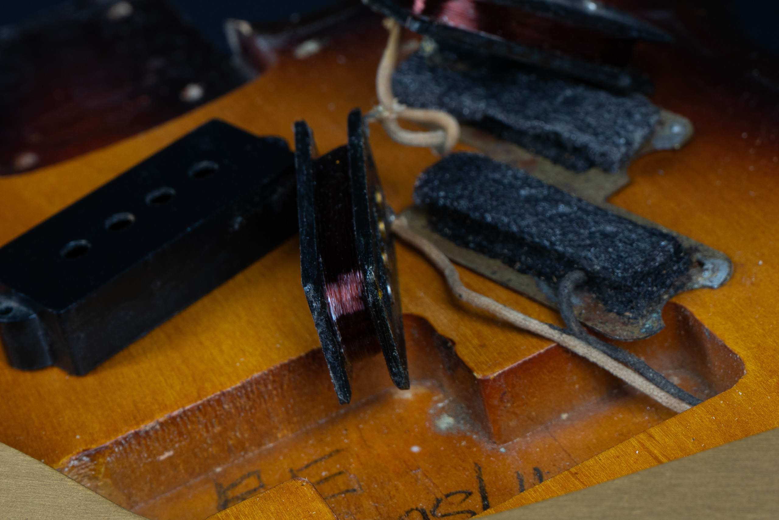 1958 Fender Precision Bass – Sunburst