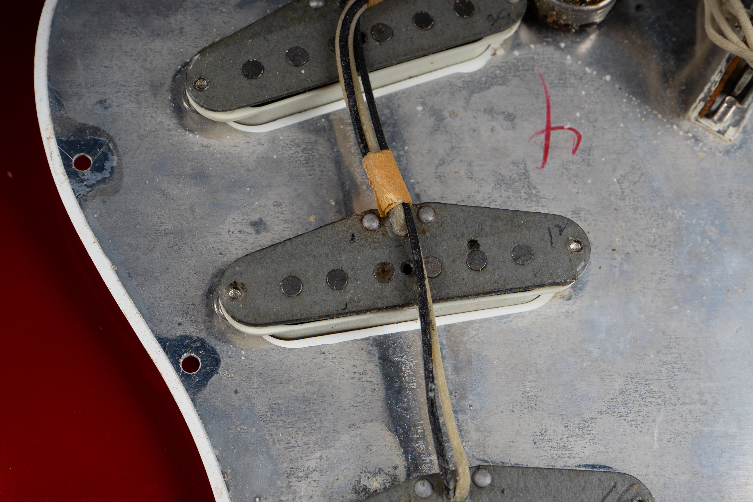 1966 Fender Stratocaster – Candy Apple Red (all 65 specs – January 1966 pickups!)
