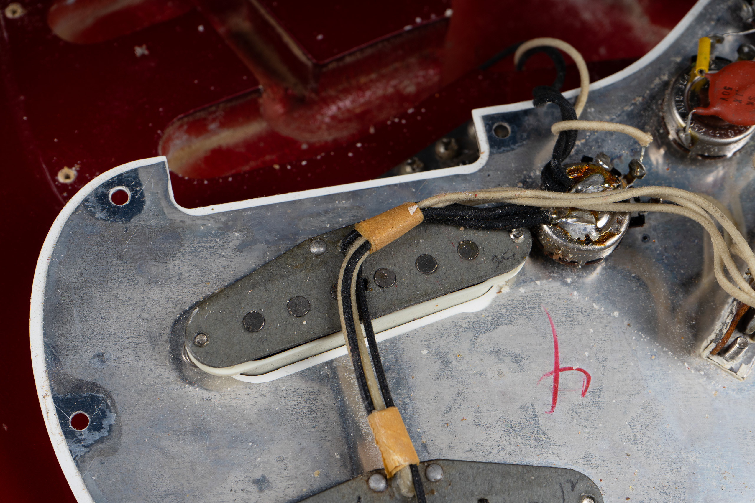 1966 Fender Stratocaster – Candy Apple Red (all 65 specs – January 1966 pickups!)