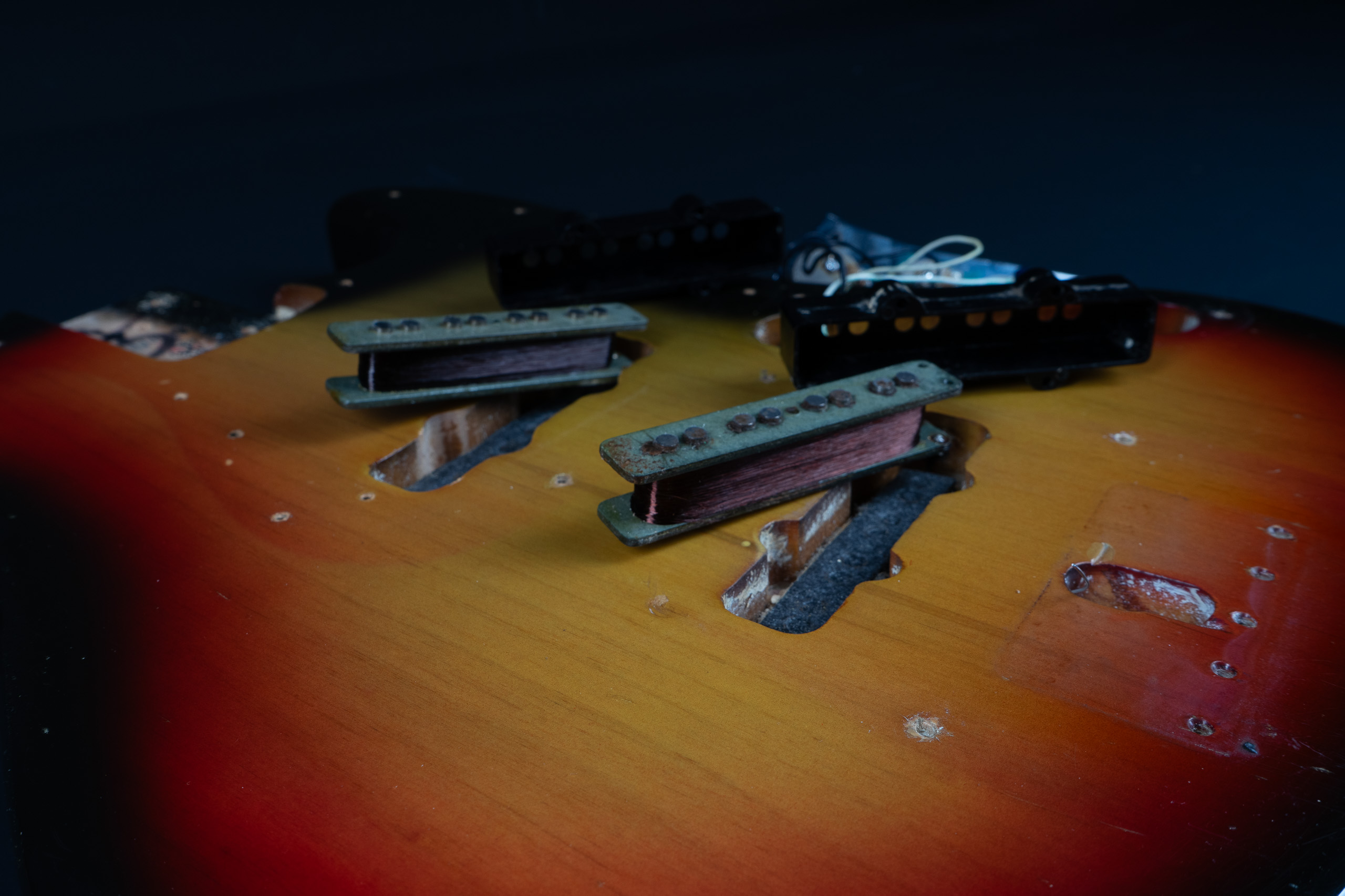 1974 Fender Jazz Bass – Sunburst