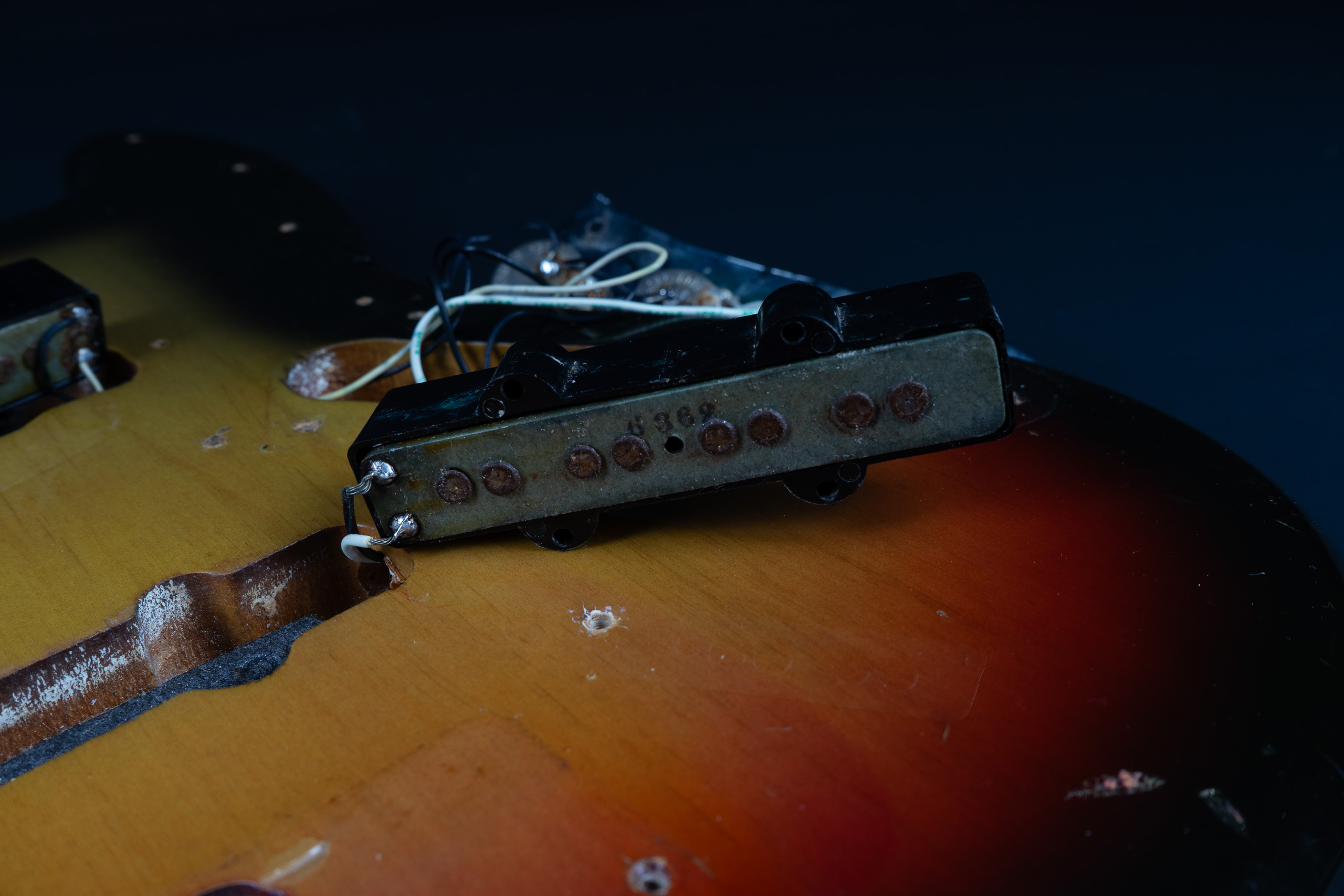 1974 Fender Jazz Bass – Sunburst