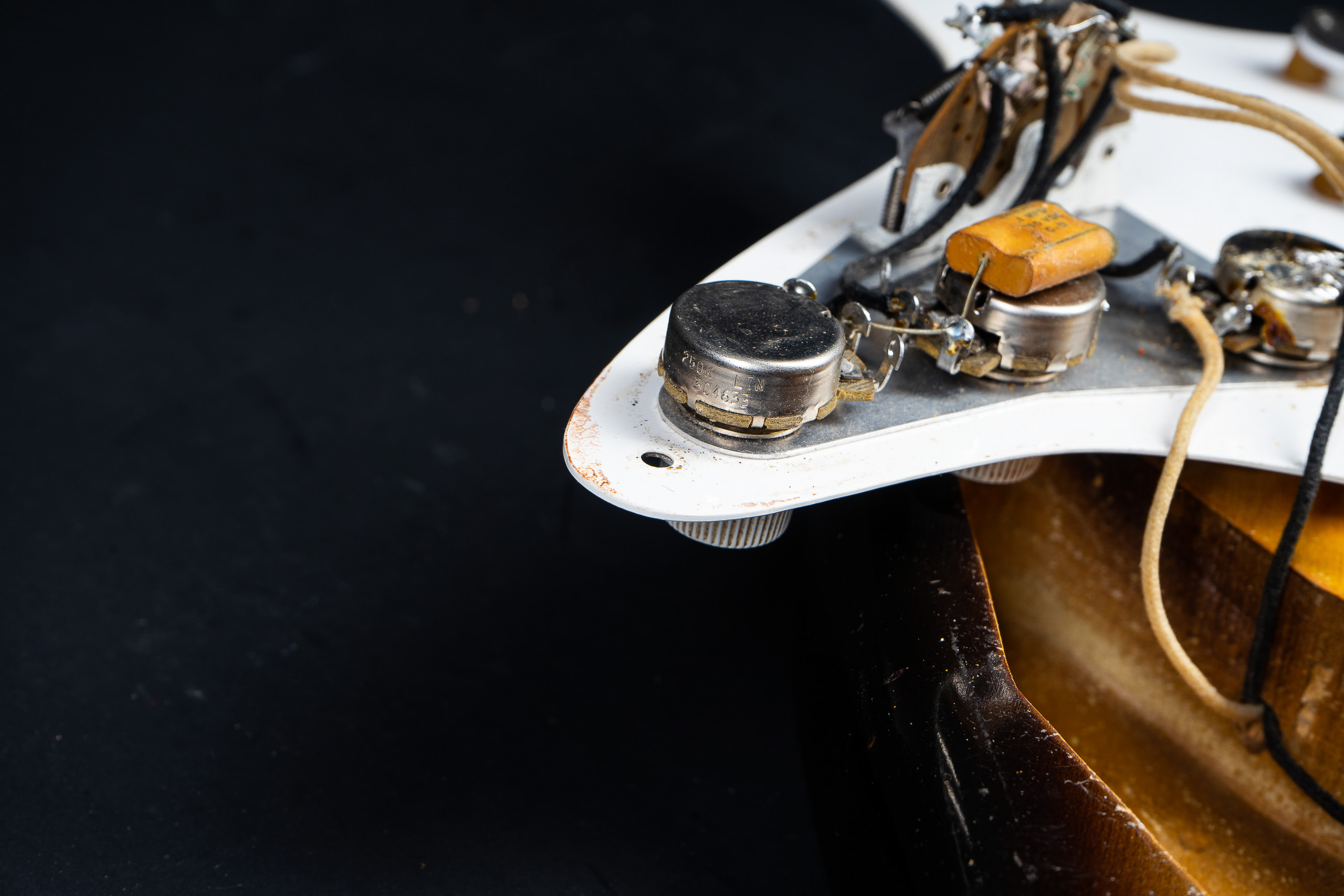 1957 Fender Stratocaster – Sunburst