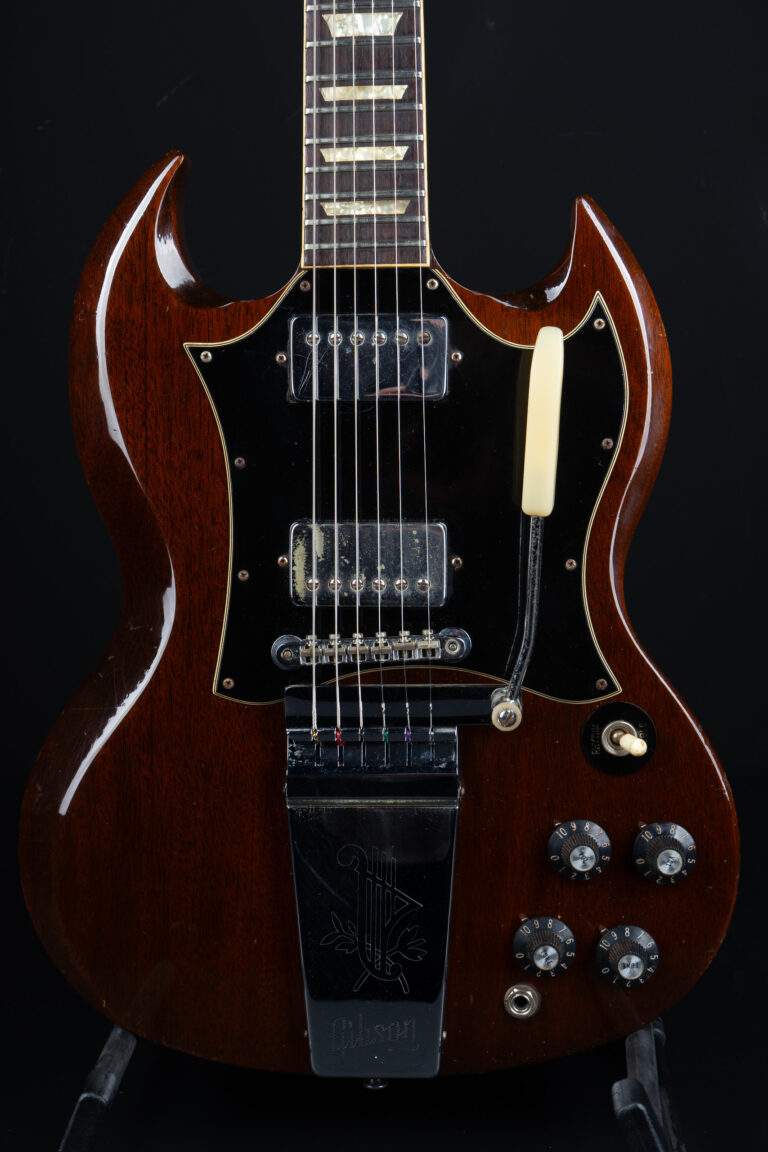 1970 Gibson SG Standard – Walnut