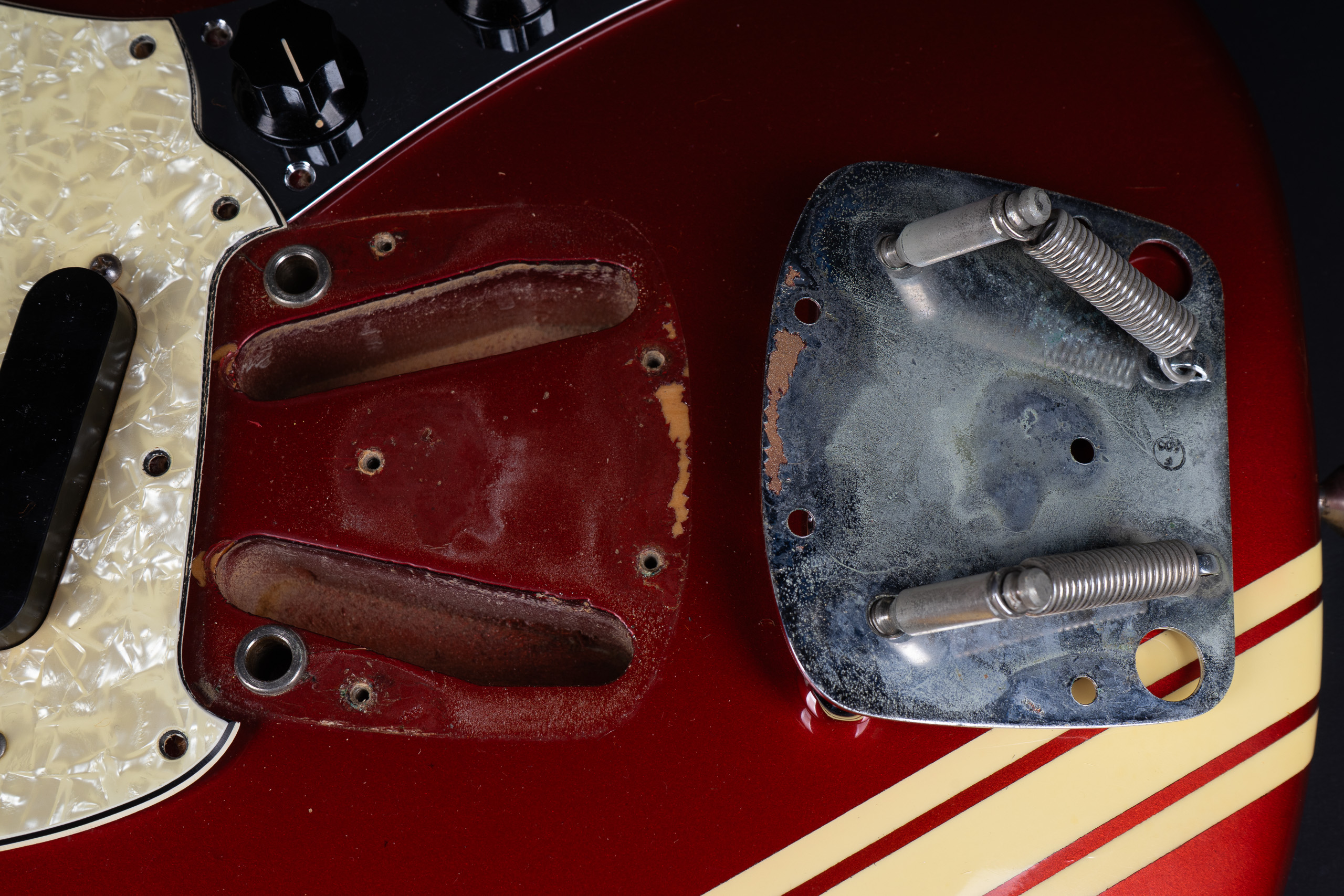 1969 Fender Mustang – Competition Red