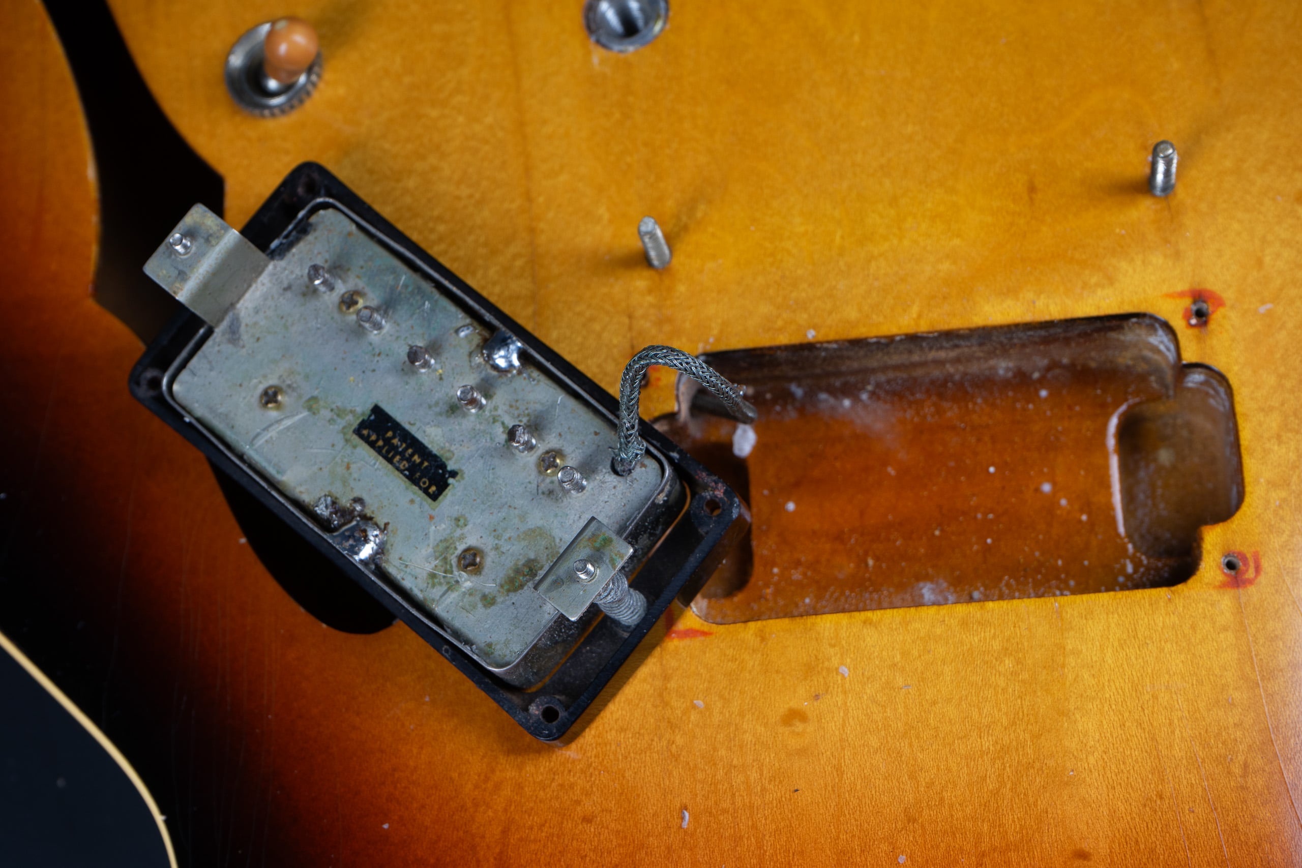 1959 Gibson ES-335 Dot Neck – Sunburst (Refin) Ex Axel Heilhecker / Wesley Plass