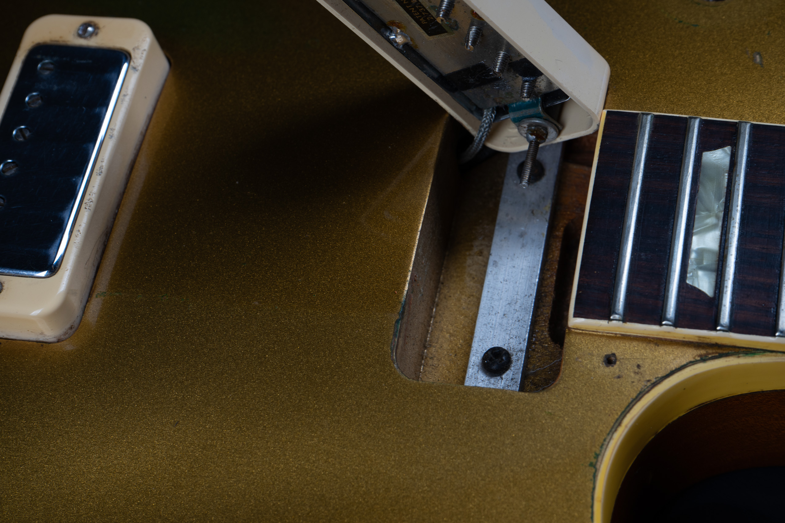 1969 Gibson Les Paul Deluxe – Goldtop