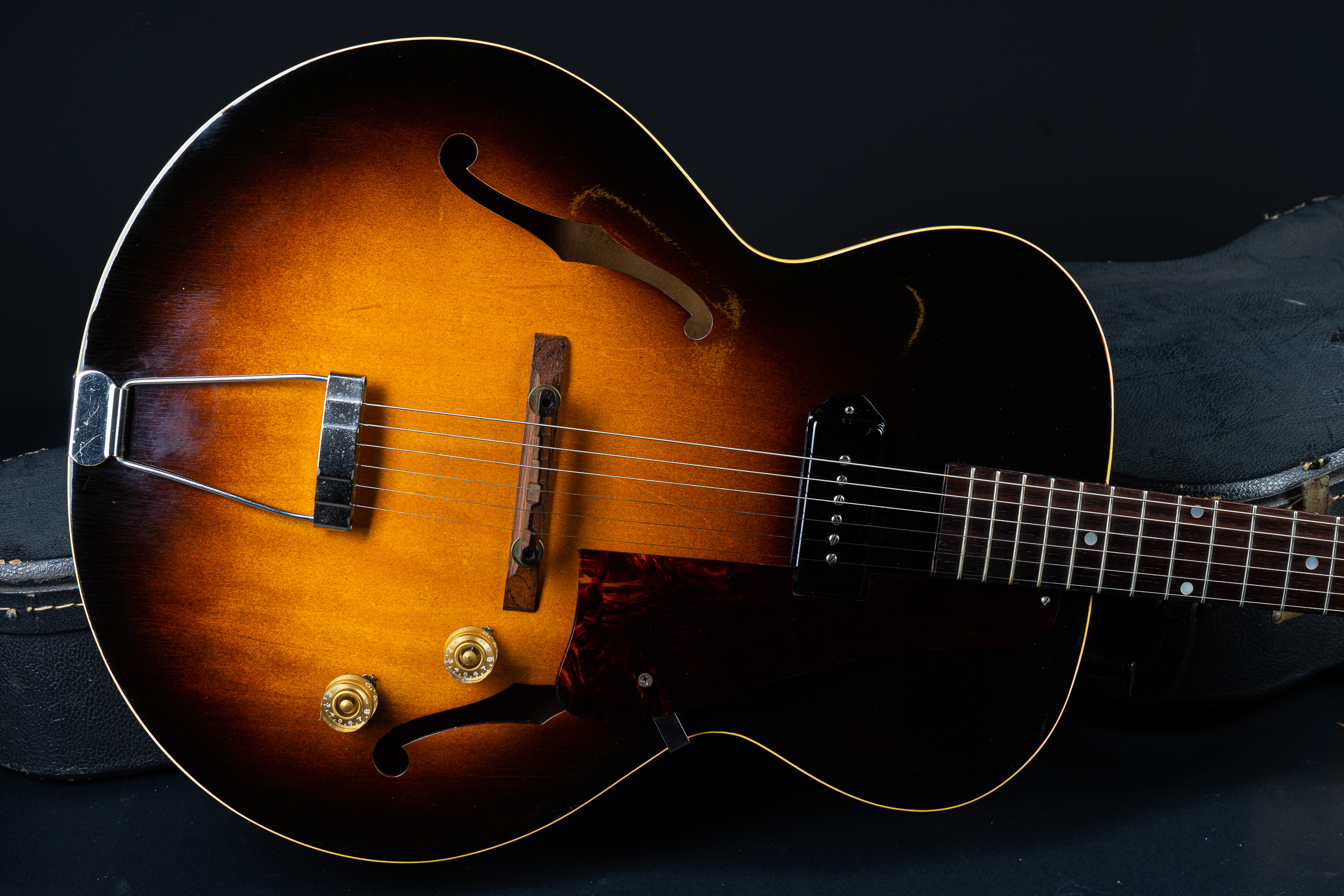 1951 Gibson ES-125 - Sunburst - GuitarPoint