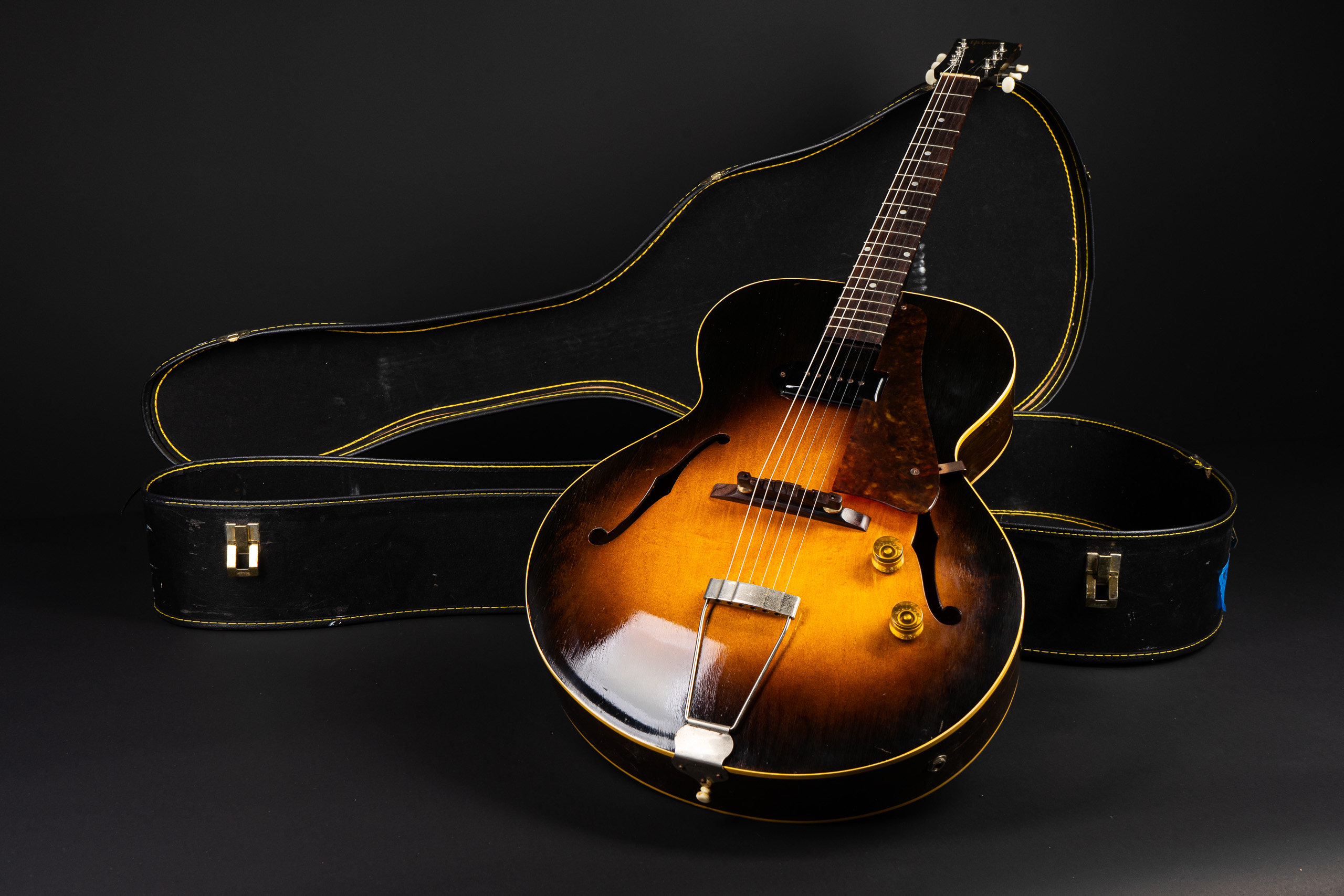 1952 Gibson ES-125 - Sunburst - GuitarPoint