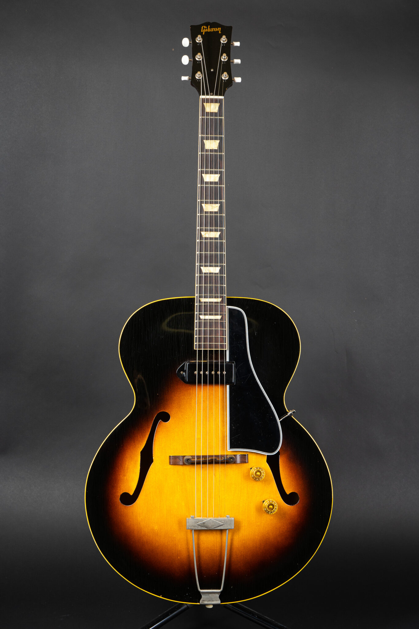 1954 Gibson ES-150 – Sunburst – GuitarPoint