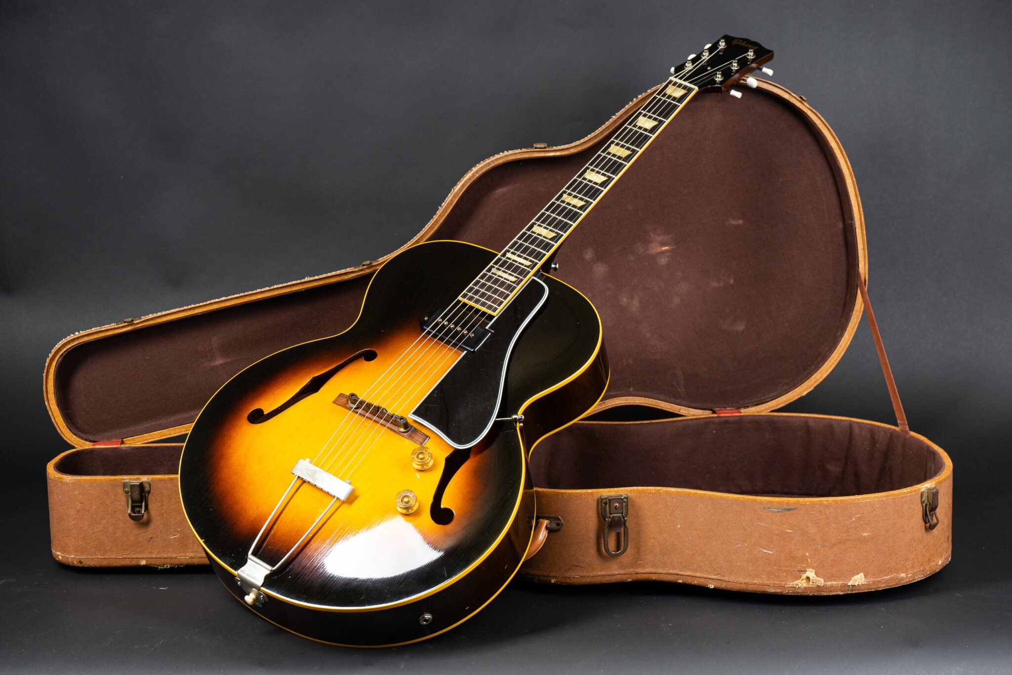 1954 Gibson ES-150 – Sunburst – GuitarPoint