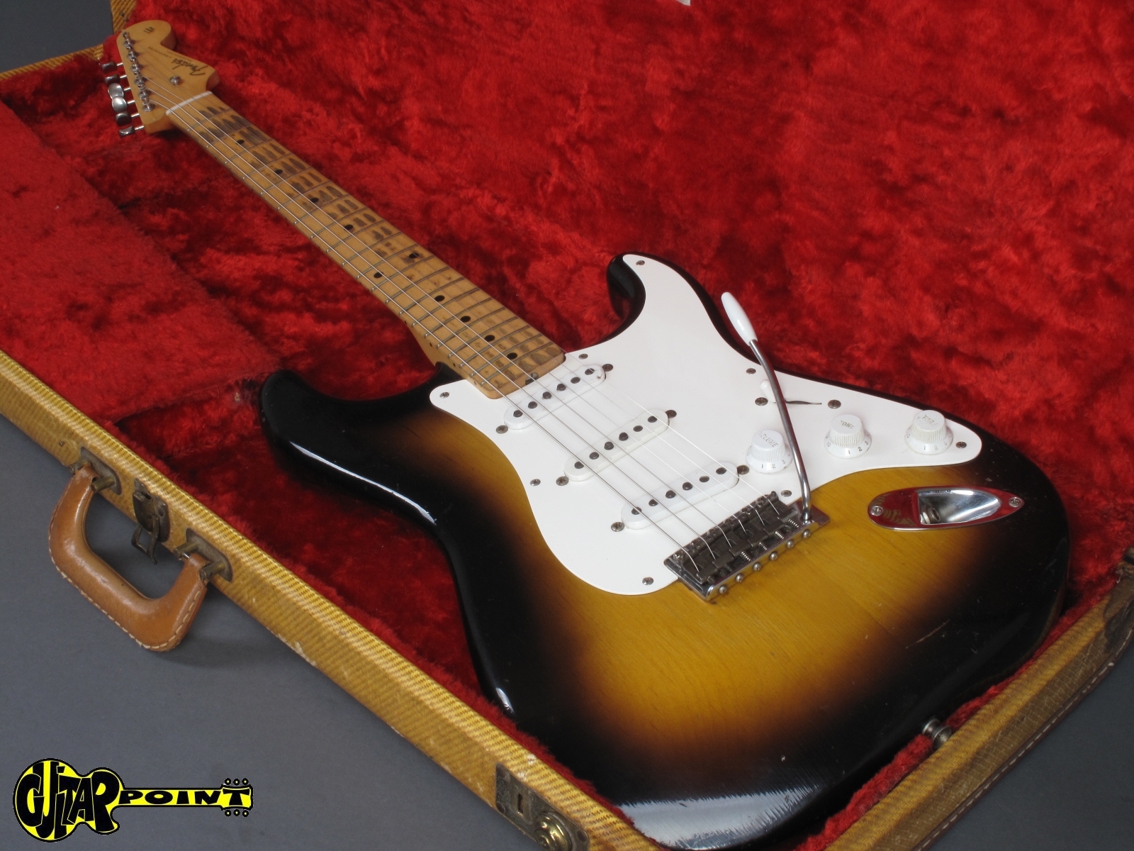 1956 Fender Stratocaster / 2-tone Sunburst – GuitarPoint