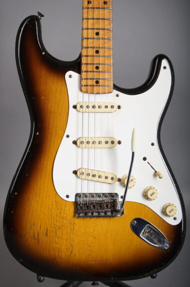 1957 Fender Stratocaster - Sunburst