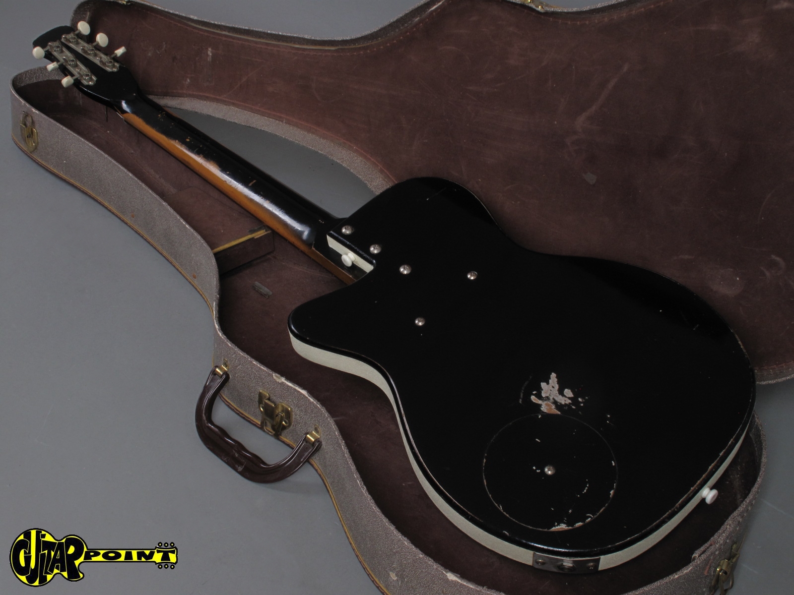 1957 Silvertone U1 Model 1317 – Black – GuitarPoint