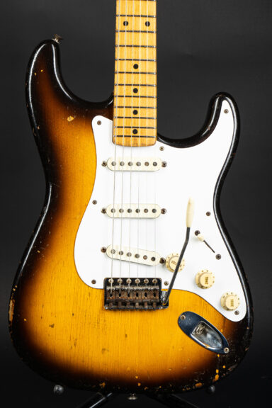 1958 Fender Stratocaster - 2-tone Sunburst (all 57 specs!)