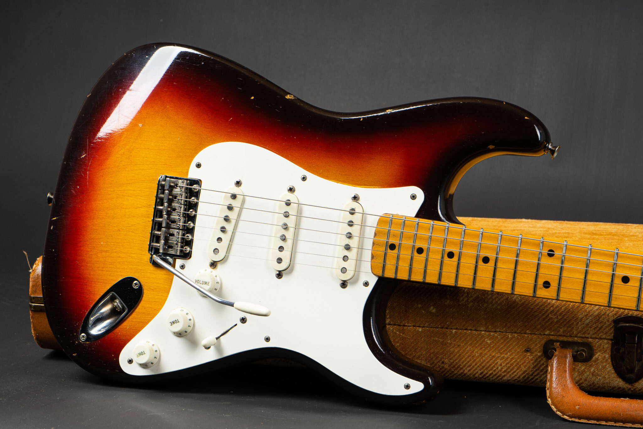 1958 Fender Stratocaster – Sunburst – GuitarPoint