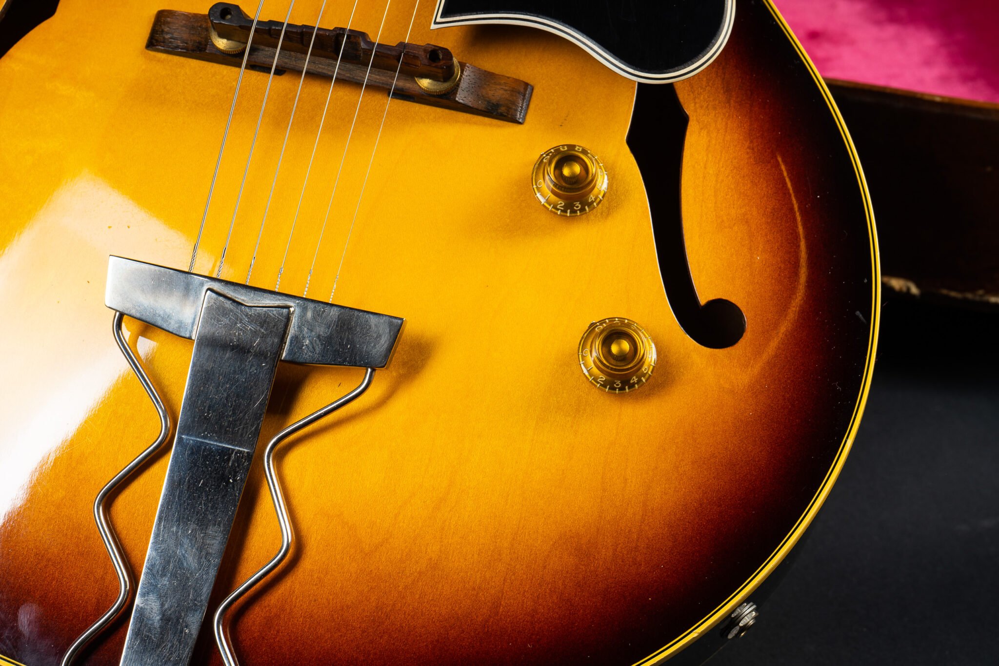 1958 Gibson ES-175 – Sunburst – GuitarPoint