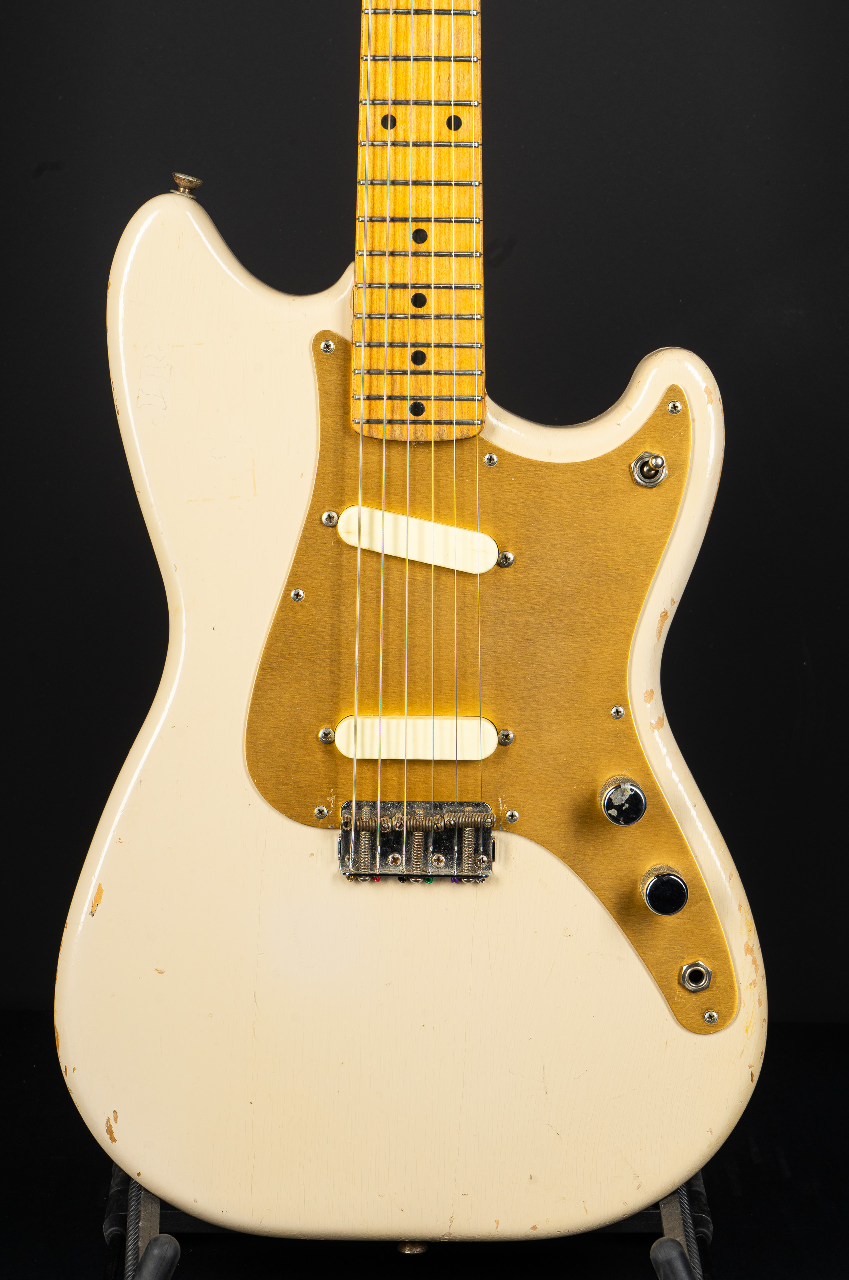 ギター Fender Duo Sonic Maple Desert Sand FE0144012589.jpg