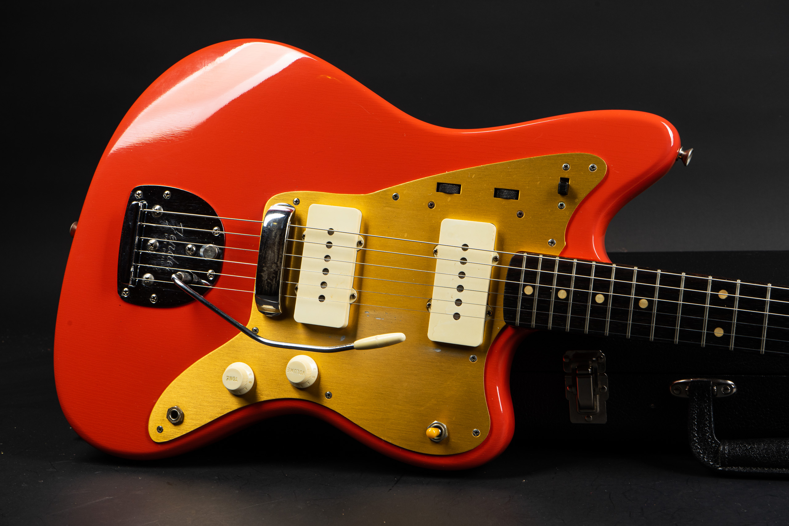 1959 Fender Jazzmaster Fiesta Red - Refin - GuitarPoint