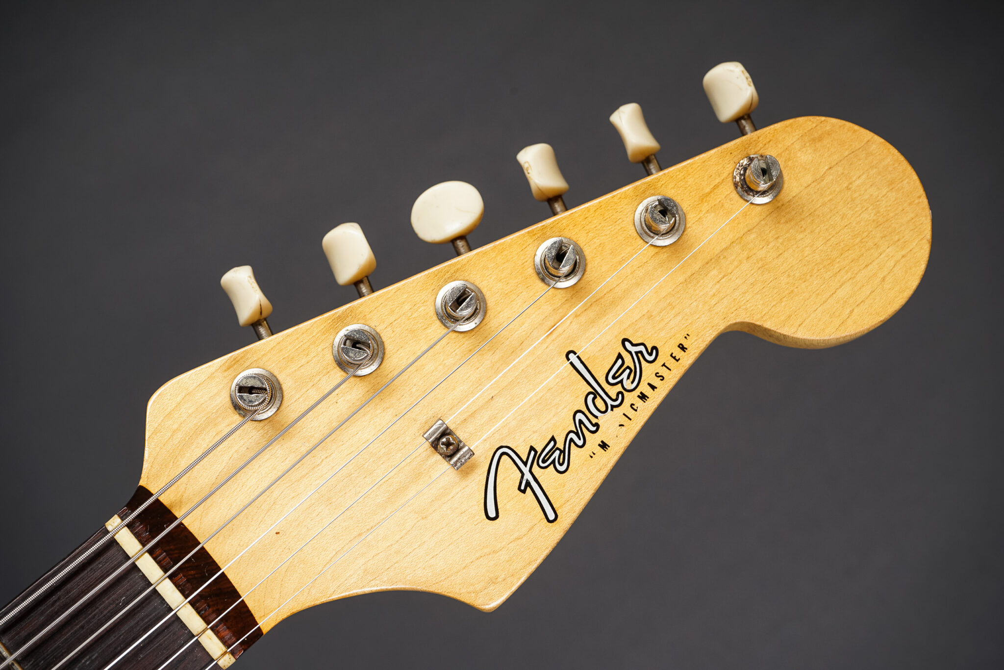 1959 Fender Musicmaster – Tan …exc+ – GuitarPoint