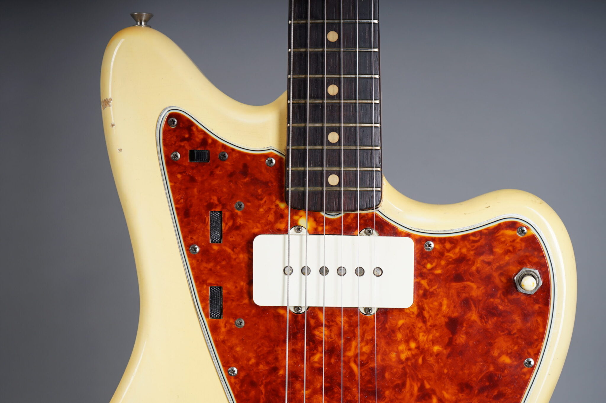 1960 Fender Jazzmaster – Blond – GuitarPoint