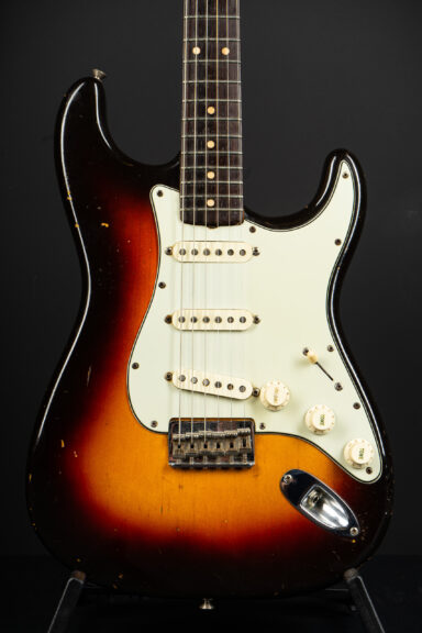 1961 Fender Stratocaster Hardtail - Sunburst