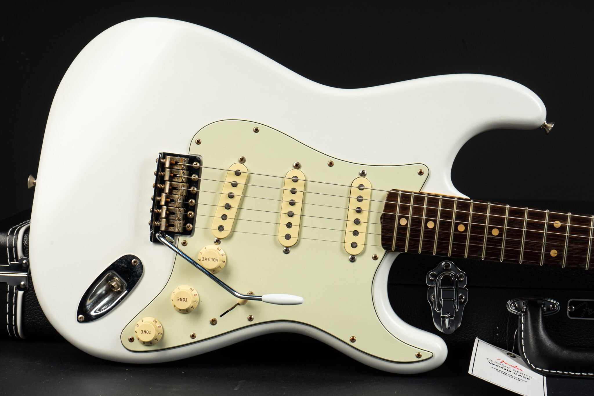 1961 Fender Stratocaster Olympic White Refin – GuitarPoint