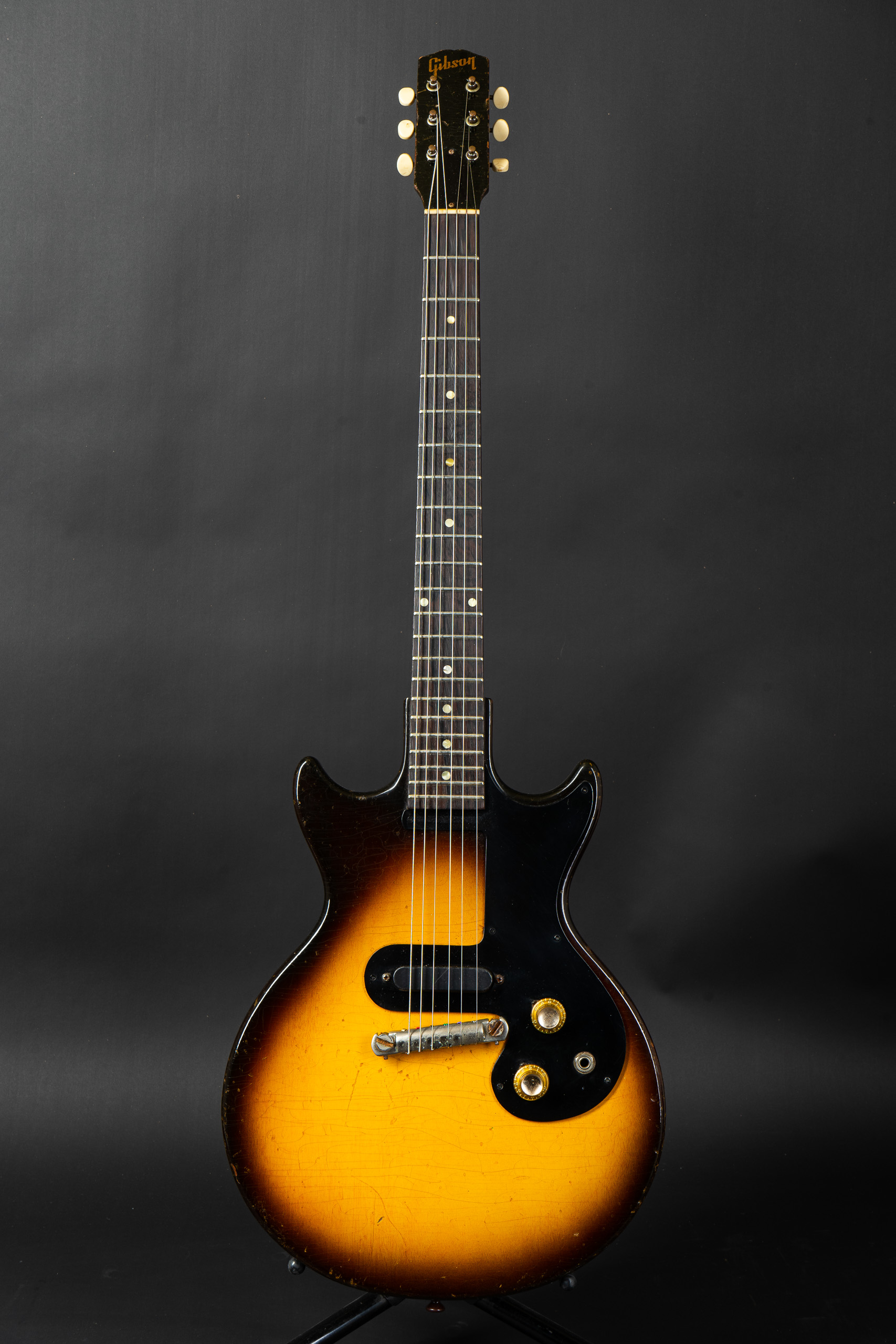 1961 Gibson Melody Maker - Sunburst - GuitarPoint