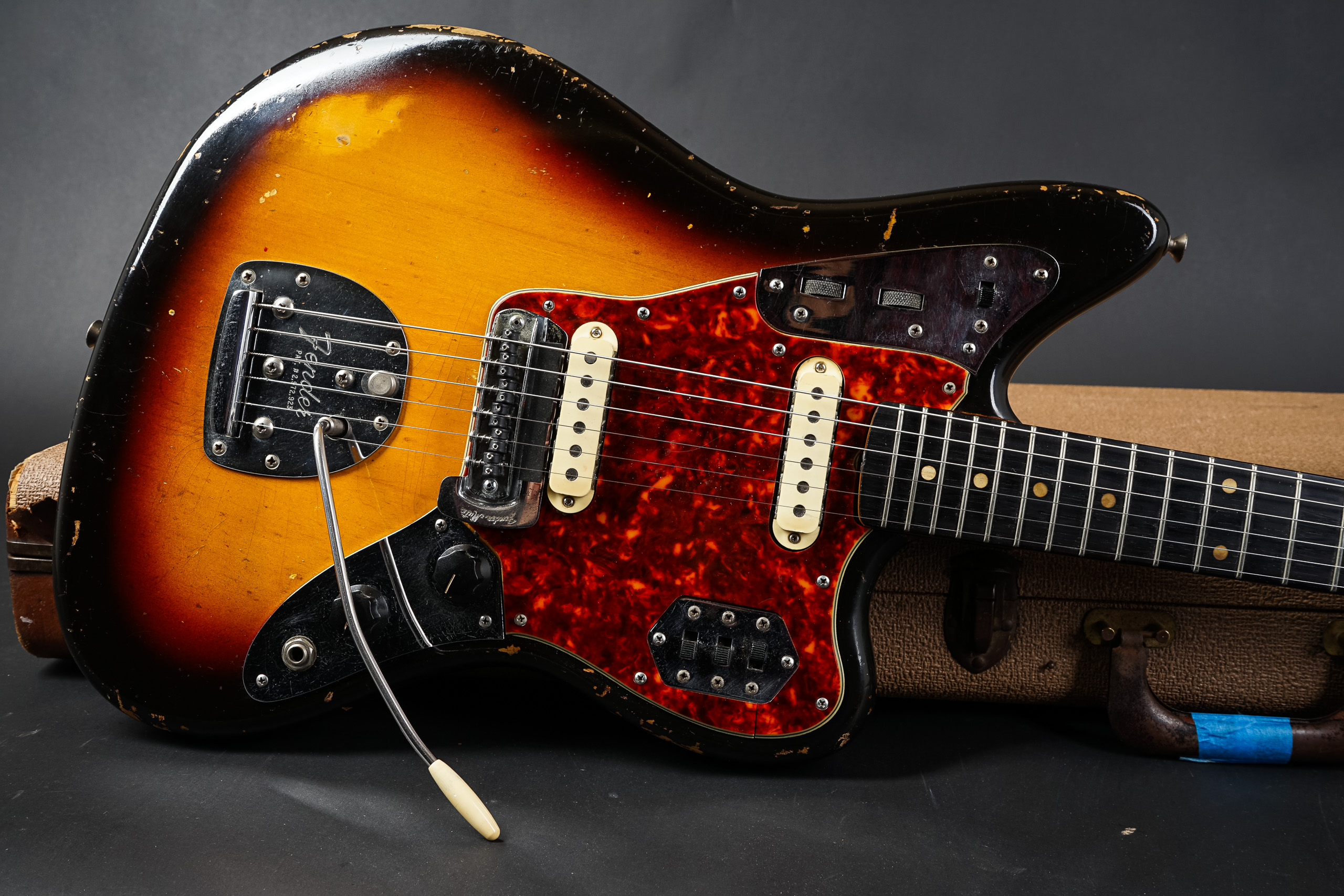 1962 Fender Jaguar - Sunburst - GuitarPoint