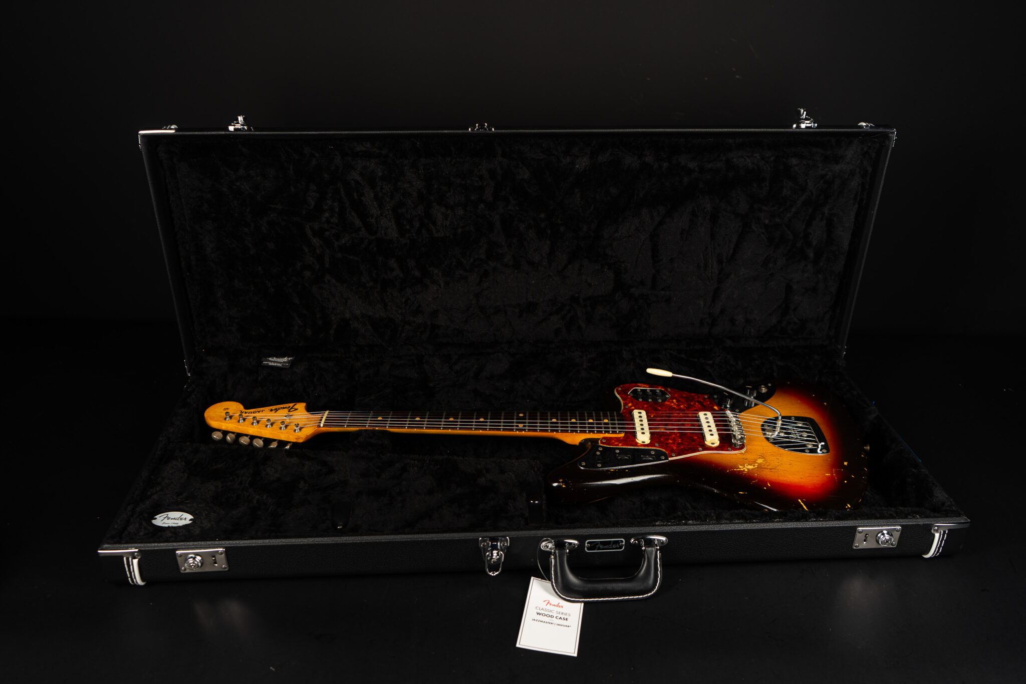 1962 Fender Jaguar – Sunburst – GuitarPoint