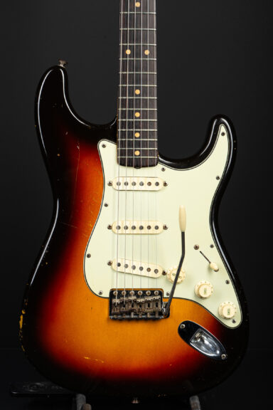 1962 Fender Stratocaster - Sunburst