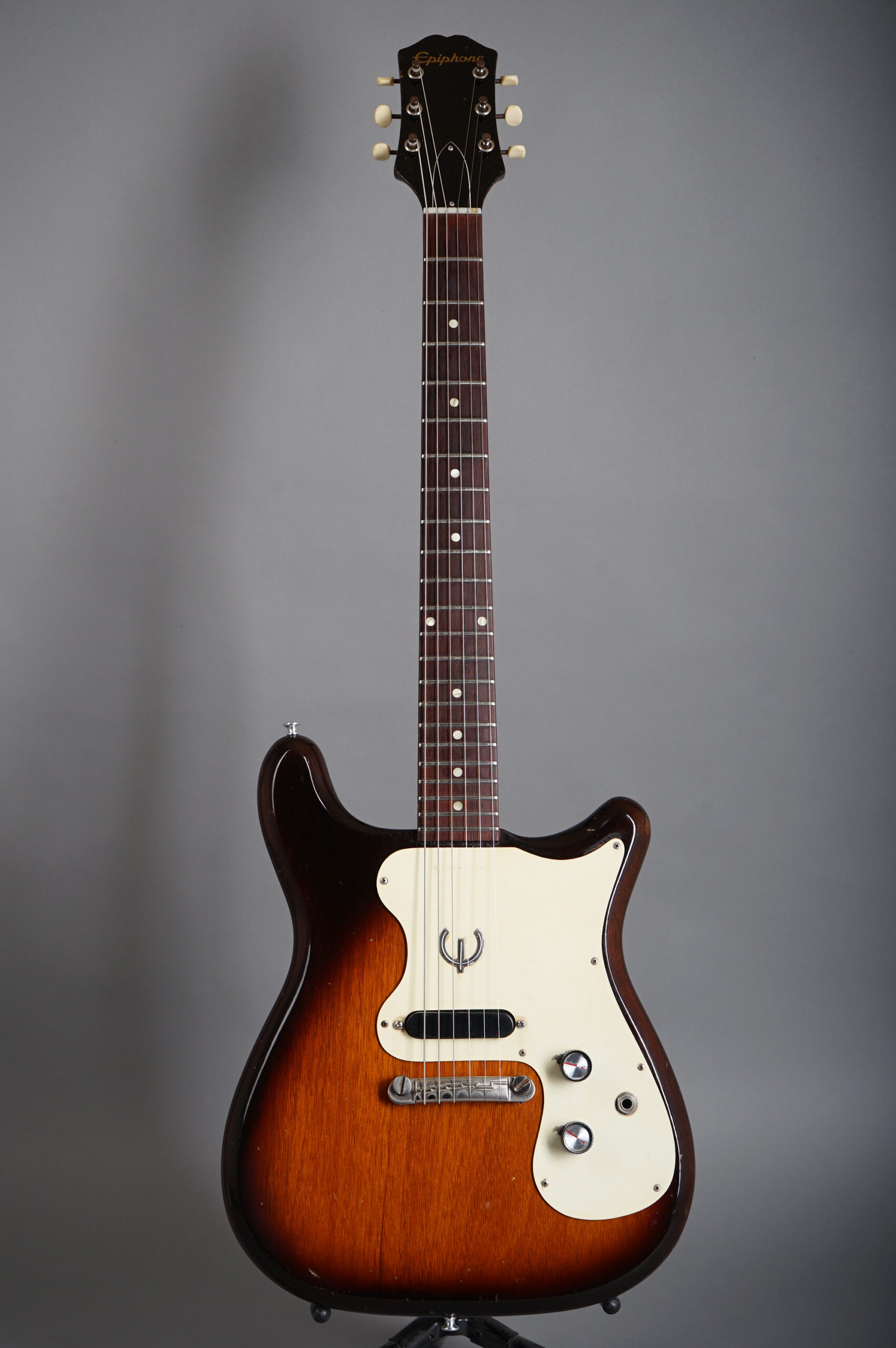 1963 Epiphone Olympic - Sunburst - GuitarPoint