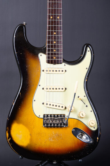 1963 Fender Stratocaster - Sunburst