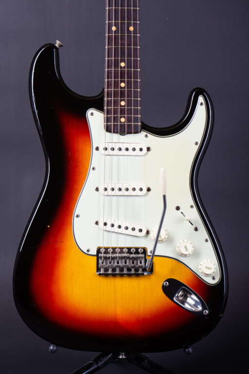 1963 Fender Stratocaster - Sunburst ...near mint
