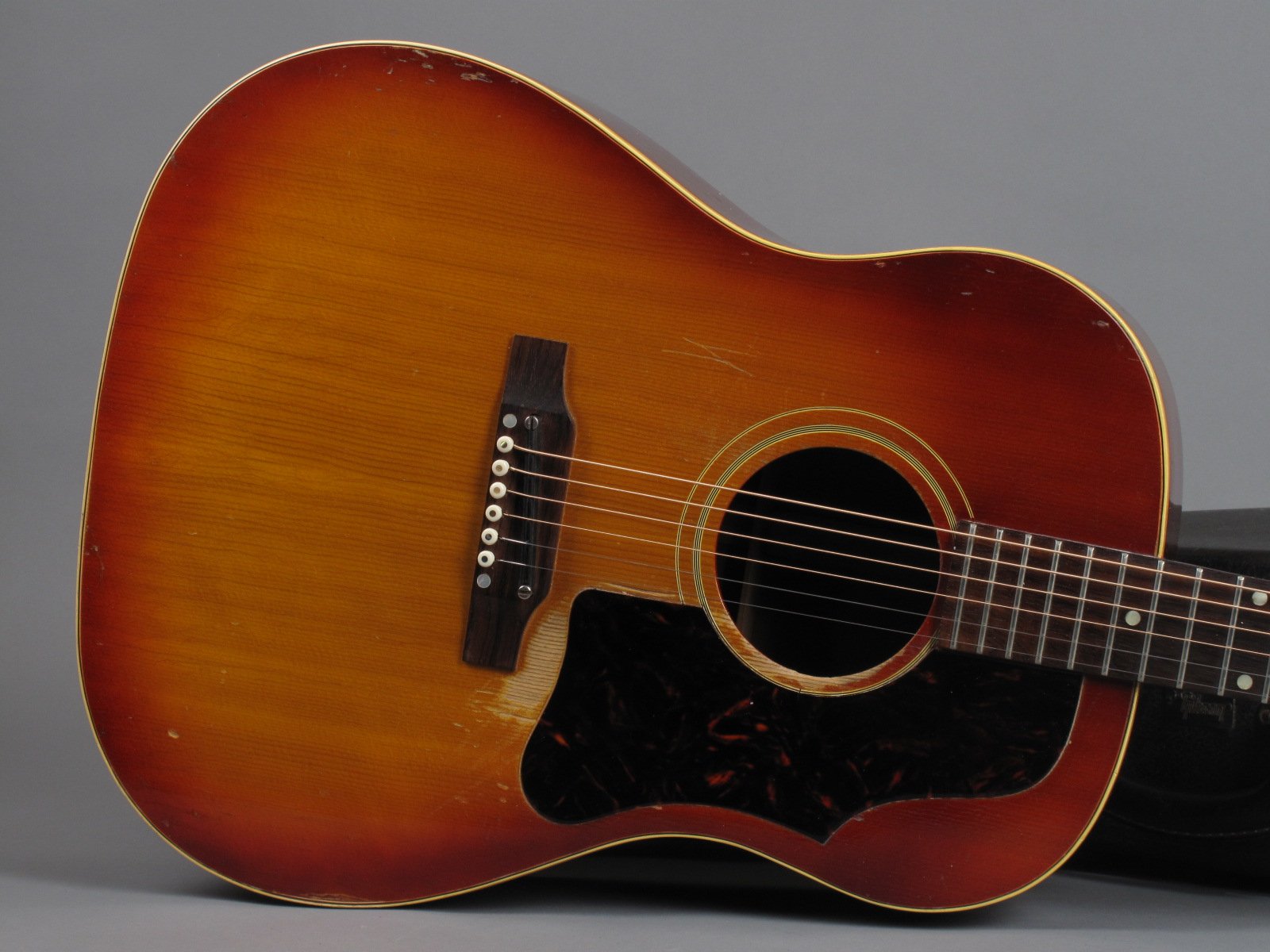 1963 Gibson J 45 Cherry Sunburst Guitarpoint