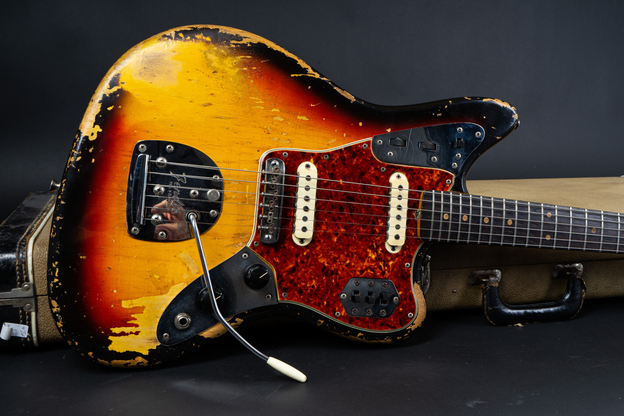 1964 Fender Jaguar Sunburst Guitarpoint 4557