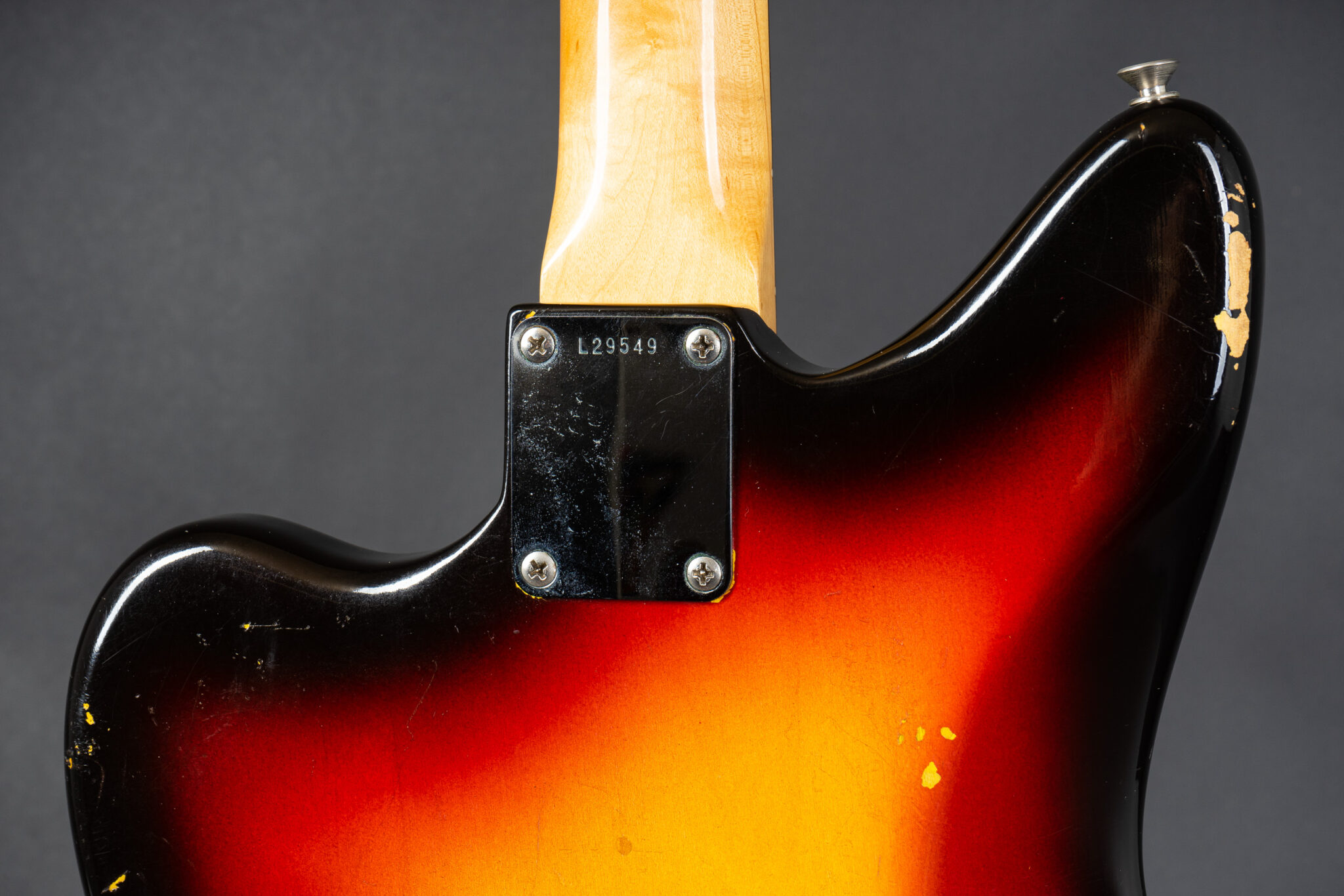 1964 Fender Jaguar Sunburst Guitarpoint 8458