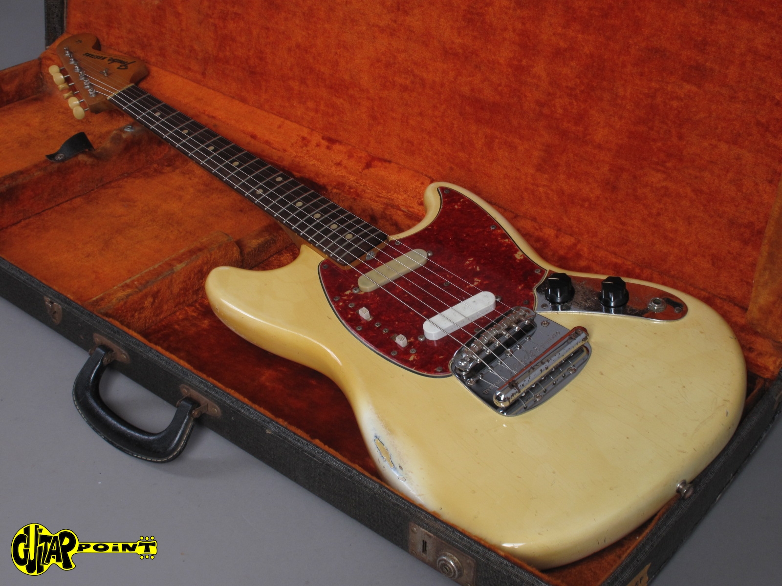 1964 Fender Mustang Olympic White Guitarpoint 2641