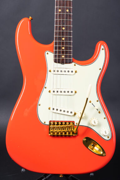 1964 Fender Stratocaster - Fiesta Red w/Gold Hardware