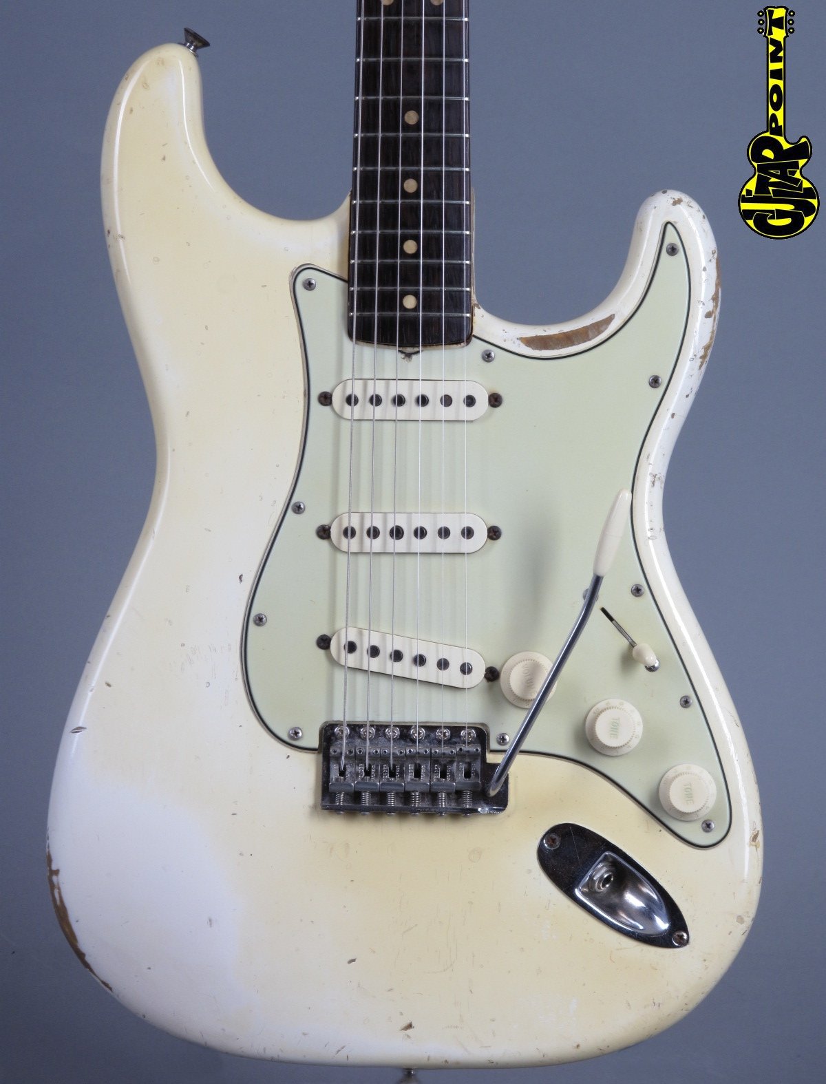 64 fender stratocaster on sale in classic white