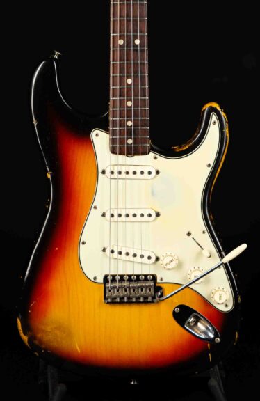 1964 Fender Stratocaster - Sunburst