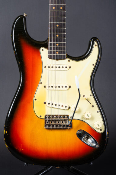 1964 Fender Stratocaster - Sunburst