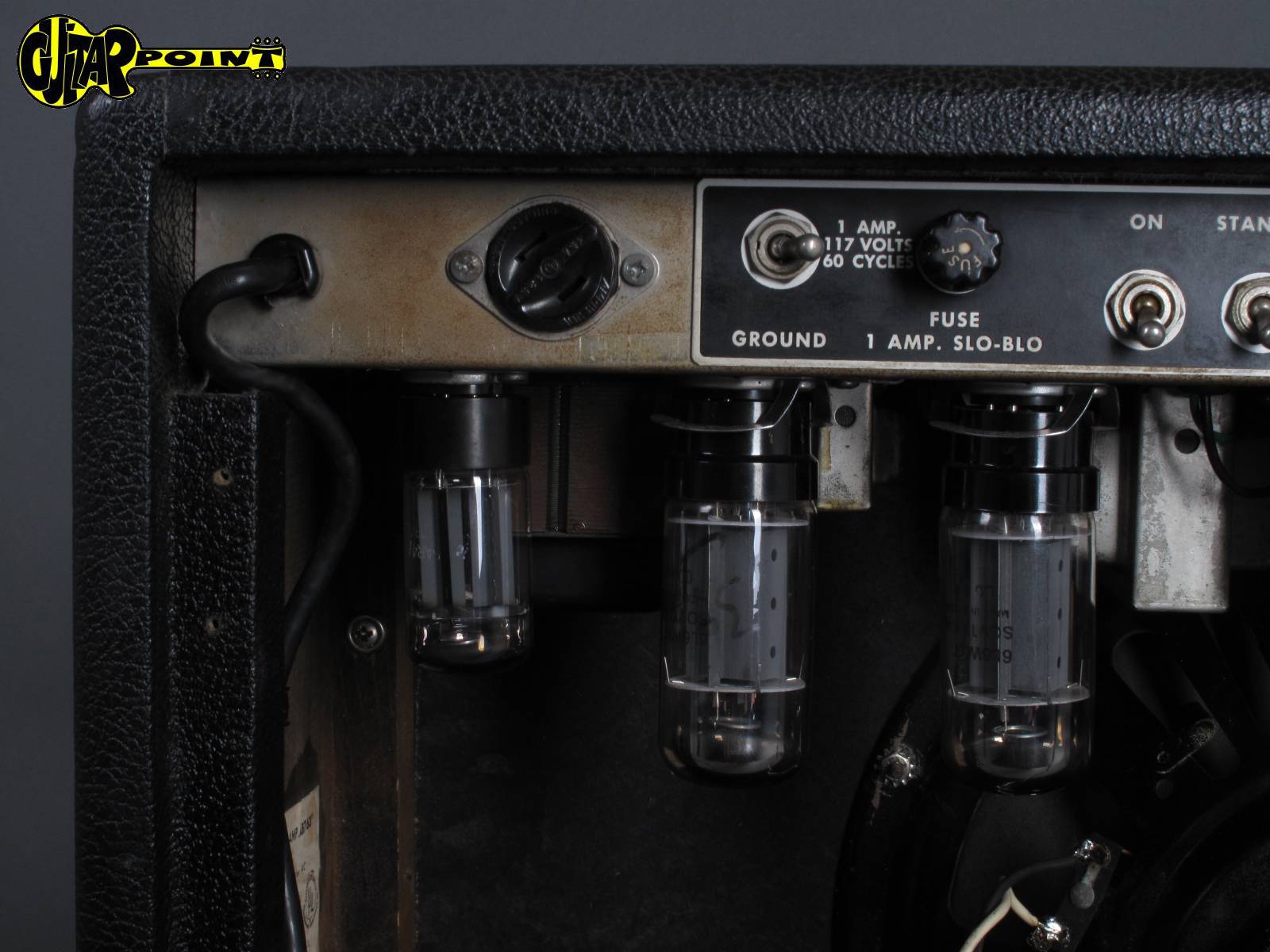 1965 Fender Deluxe Reverb “Blackface” Amplifier – GuitarPoint