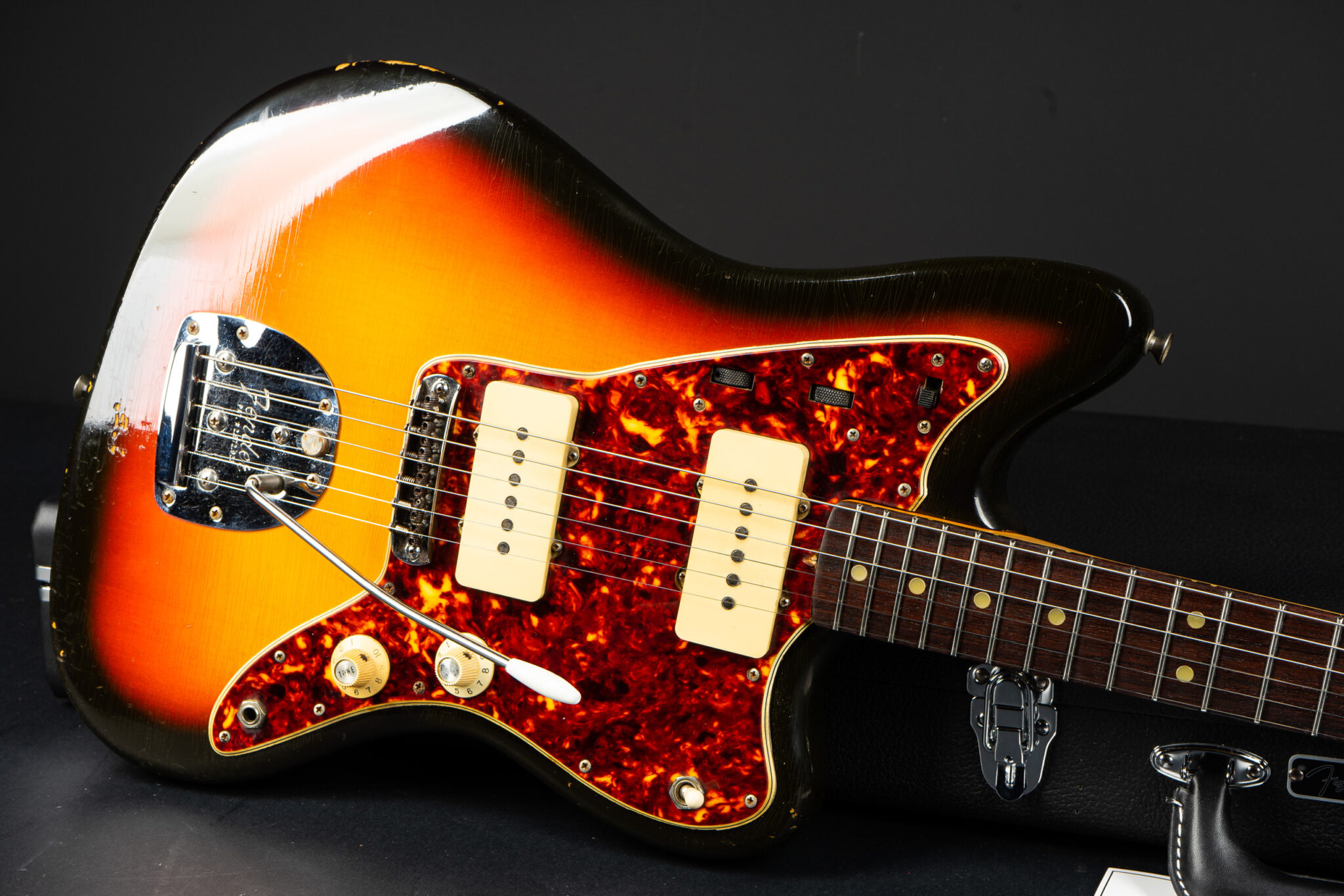 1965 Fender Jazzmaster – Sunburst – GuitarPoint