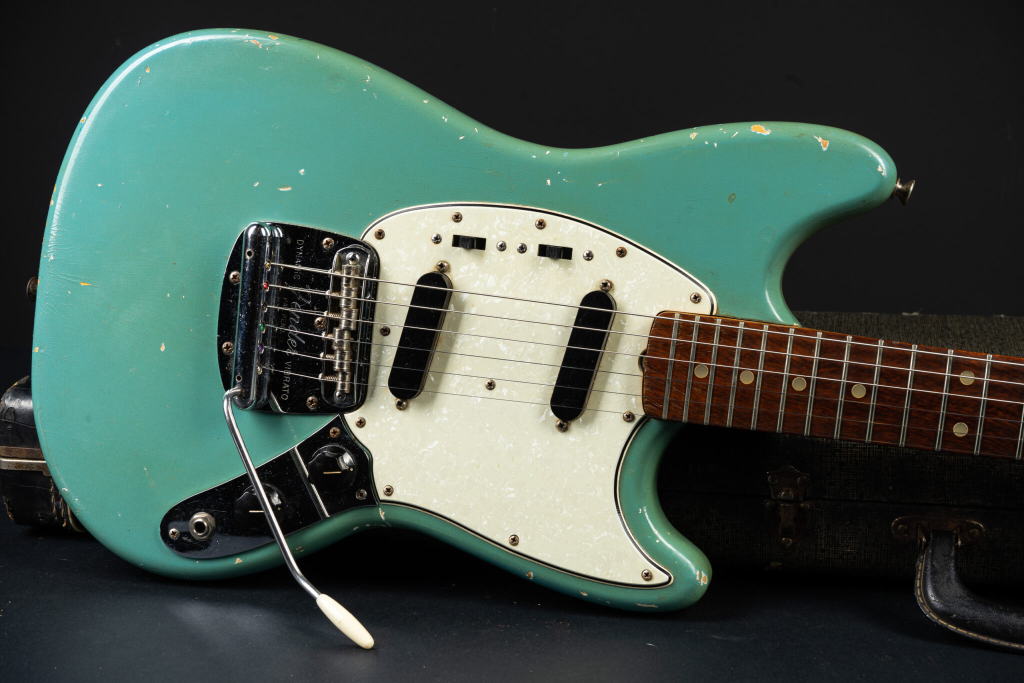 1965 on sale fender mustang