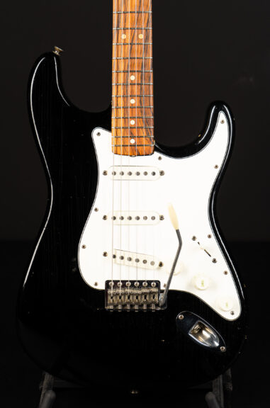 1965 Fender Stratocaster - Black