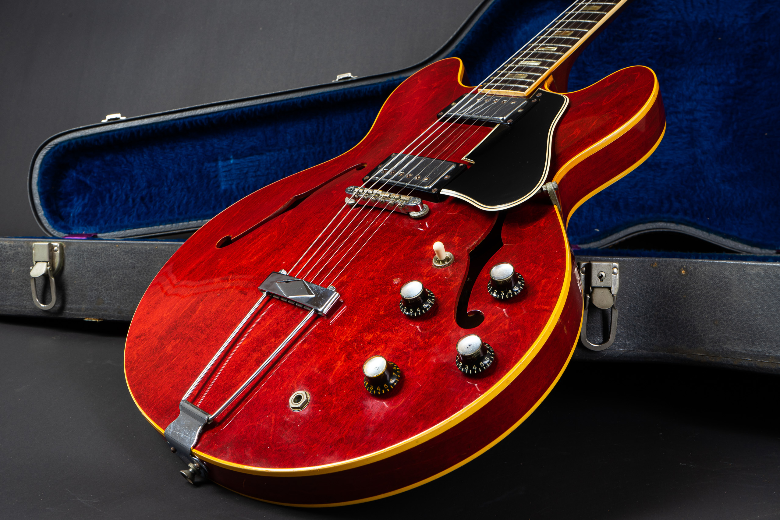 1965 Gibson ES-335 TDC - Cherry - GuitarPoint