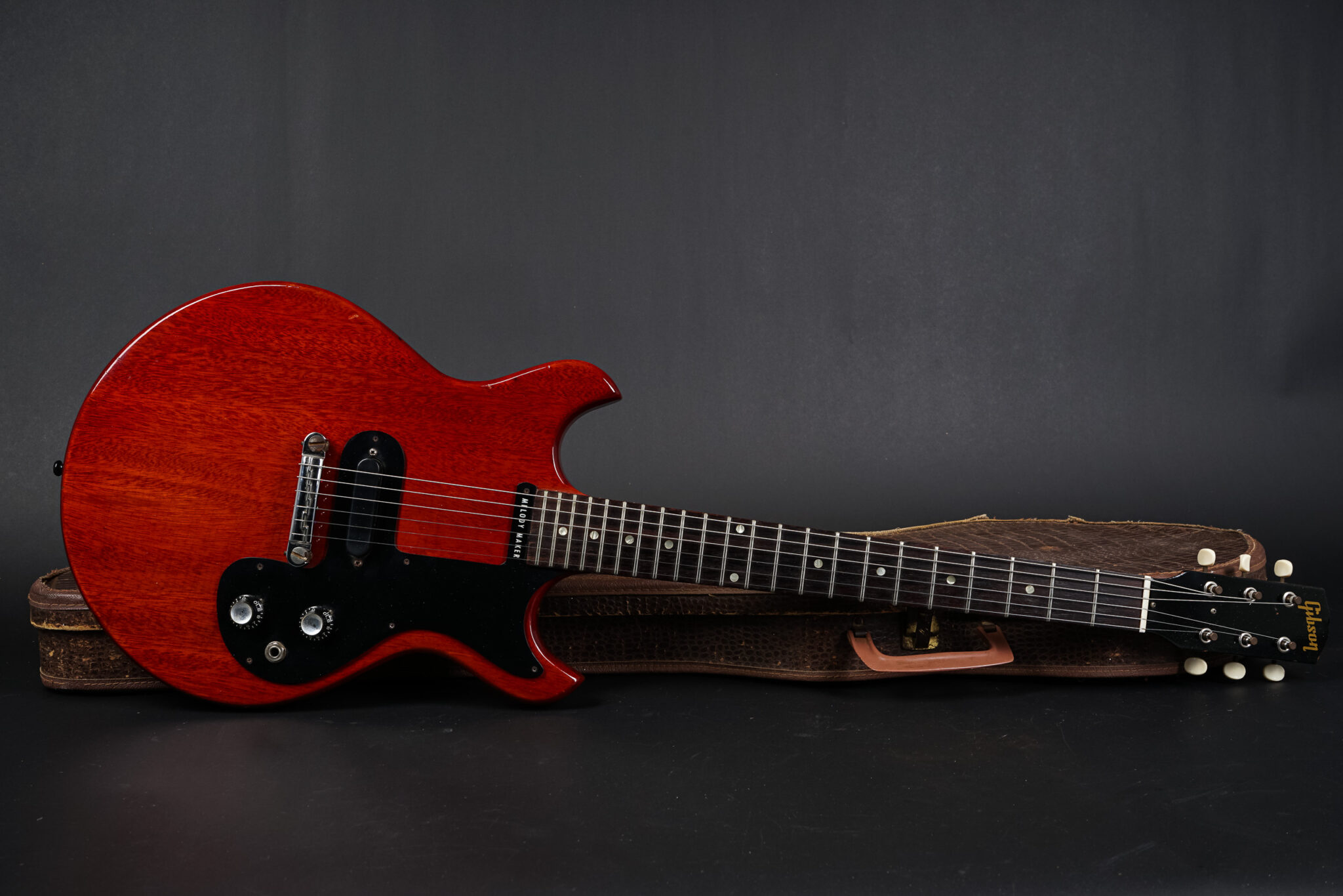 1965 Gibson Melody Maker – Cherry – GuitarPoint
