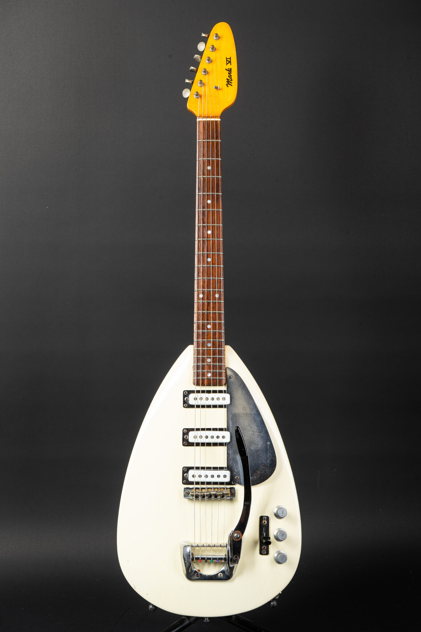 Vox Teardrop MKVI White GuitarPoint